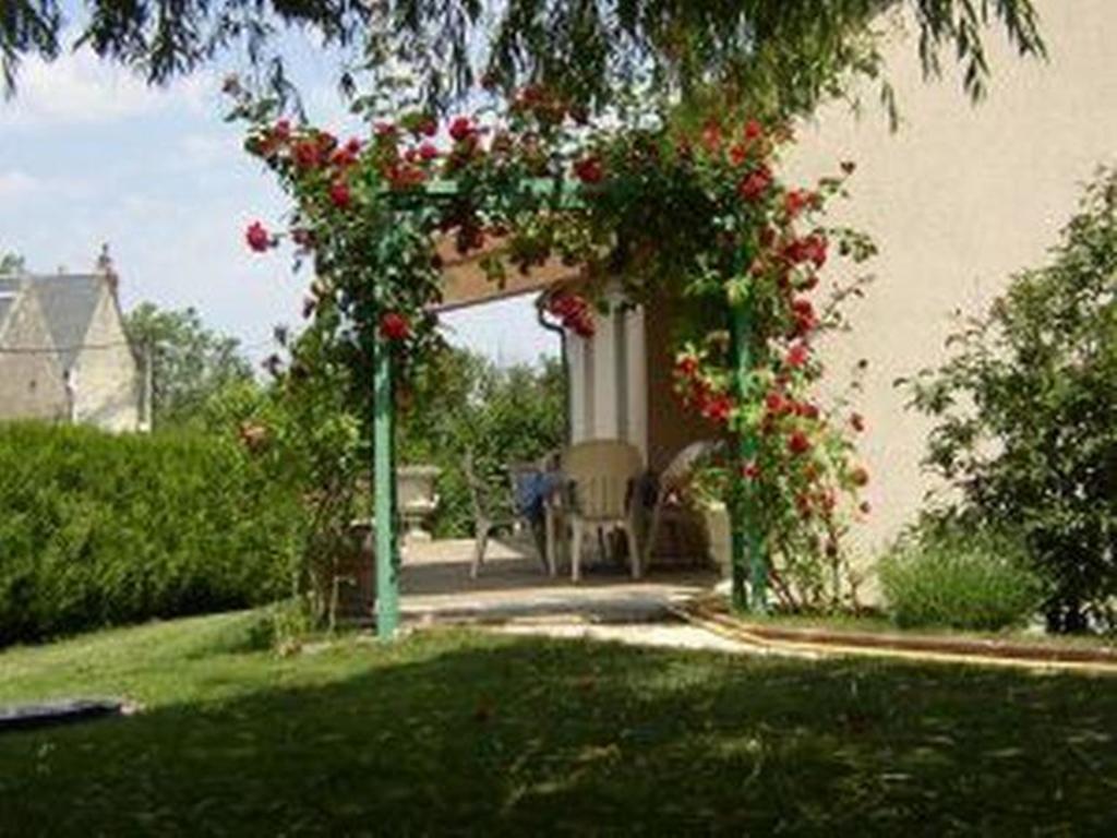 Au Repos Saint-Jean Bed & Breakfast Chinon Dış mekan fotoğraf